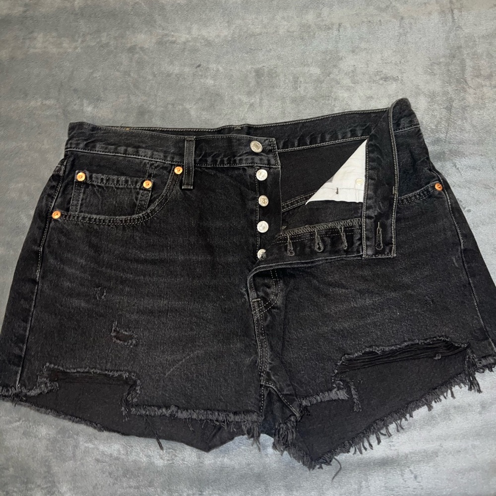 LEVI’S, Black Jean Shorts, W33